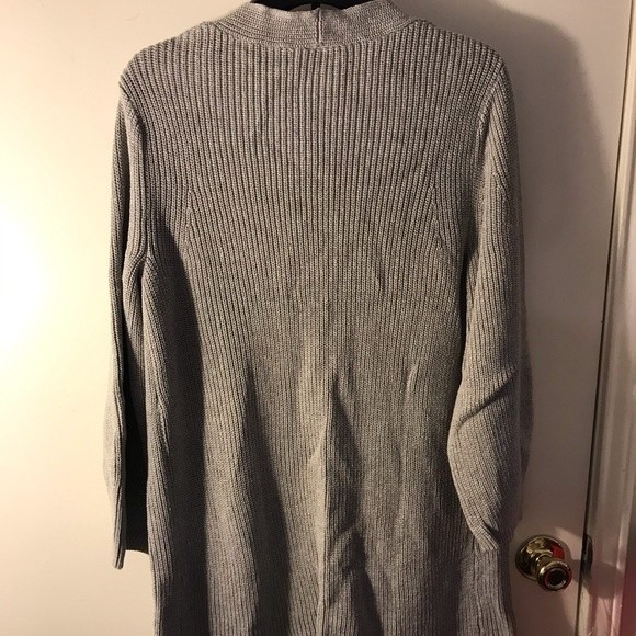 Ann Taylor Long Sleeve Ribbed Cardigan Gray Size M - Picture 2 of 2
